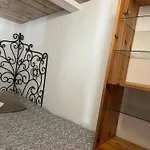 La Dependance 13d Rue Pasteur דירה *