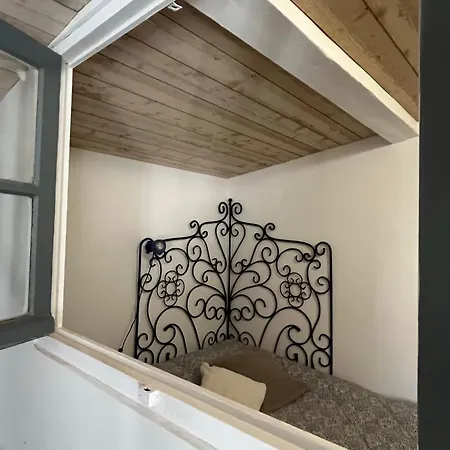 Apartament La Dependance 13d Rue Pasteur *
