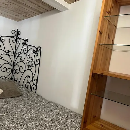 La Dependance 13d Rue Pasteur Apartmán *