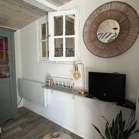 La Dependance 13d Rue Pasteur