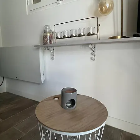 La Dependance 13d Rue Pasteur Apartament *